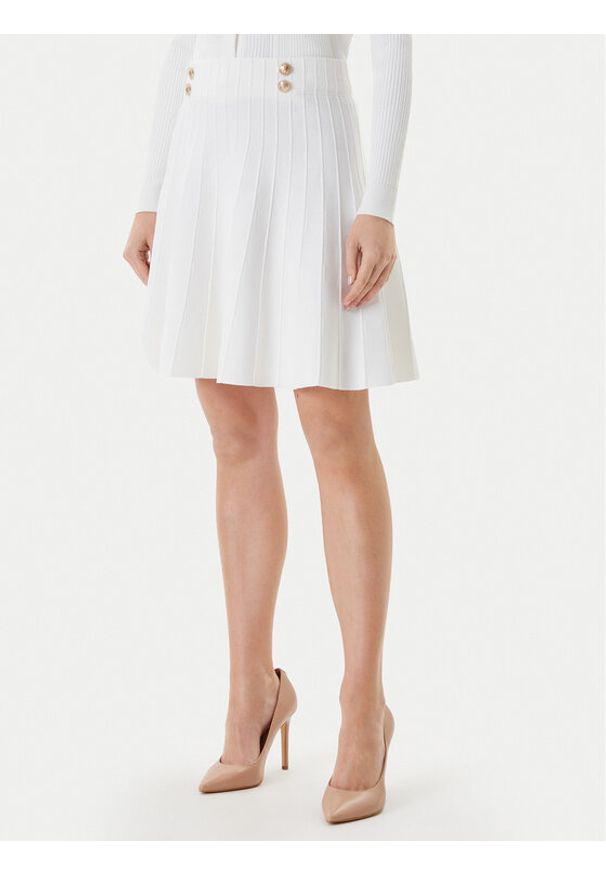 Guess Spódnica mini W5YD65 Z0130 Biały Regular Fit. Kolor: biały. Materiał: wiskoza