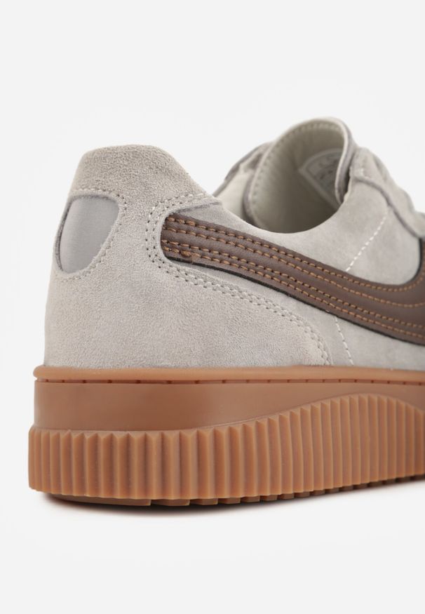 Born2be - Szare Zamszowe Sneakersy w Stylu Klasycznych Tenisówek ze Skórzaną Wkładką Riosera. Okazja: na co dzień. Kolor: szary. Materiał: skóra, zamsz