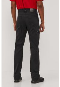 Wrangler spodnie ATG. Kolor: czarny. Materiał: tkanina. Wzór: gładki #2