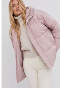Answear Lab Kurtka damska kolor różowy zimowa oversize. Kolor: różowy. Sezon: zima. Styl: wakacyjny