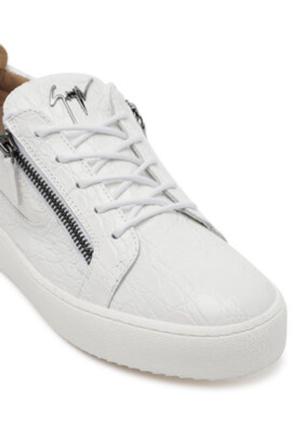 Giuseppe Zanotti Sneakersy RU00010/135 Biały. Kolor: biały. Materiał: skóra