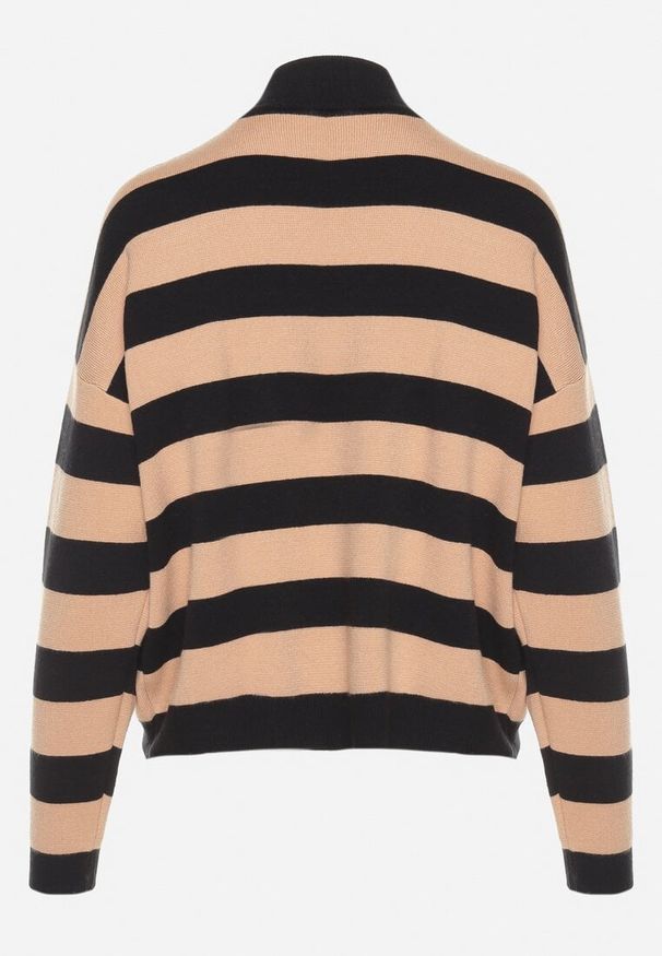 Born2be - Beżowo-Czarny Golf w Paski Ozdobiony Suwakiem Zinorae. Okazja: na co dzień. Typ kołnierza: golf. Kolor: czarny. Materiał: jeans. Wzór: aplikacja, paski. Styl: elegancki, casual