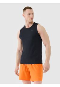 4f - 4F Tank top treningowy szybkoschnący męski - czarny M. Kolor: czarny. Materiał: dzianina, włókno, syntetyk, materiał, elastan. Wzór: gładki, ze splotem, jednolity. Sport: fitness