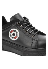 Czarne Sneakersy Ravini Modne Skórzane Buty Damskie. Okazja: na uczelnię. Kolor: czarny. Materiał: skóra. Szerokość cholewki: normalna. Sezon: wiosna. Sport: turystyka piesza #3