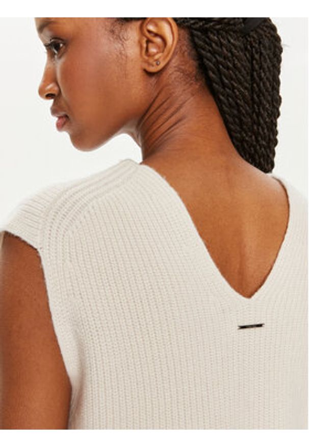 Calvin Klein Sweter K20K207249 Écru Regular Fit. Materiał: wełna