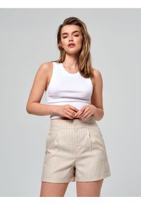 Sinsay - Szorty w paski - kremowy. Kolor: kremowy. Materiał: włókno, skóra, wiskoza, materiał. Wzór: paski