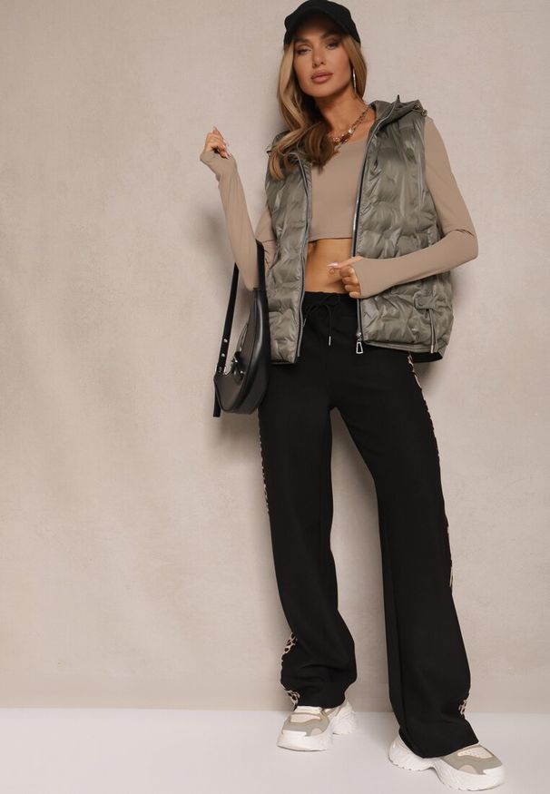 Renee - Zielona Pikowana Kamizelka z Kapturem i Ściągaczami Annialia. Okazja: na co dzień. Typ kołnierza: kaptur. Kolor: zielony. Materiał: jeans. Styl: elegancki, casual