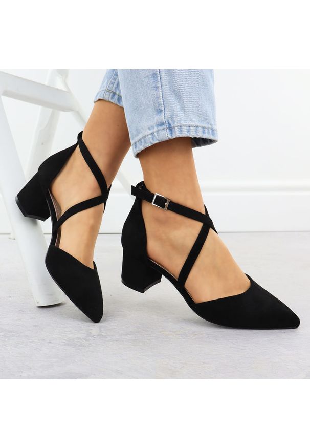Sandały damskie na słupku czarne Sergio Leone SK-830. Kolor: czarny. Materiał: zamsz, nubuk. Obcas: na słupku