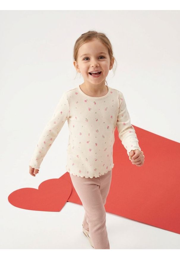 Sinsay - Prążkowana koszulka ze wzorem - kremowy. Kolor: kremowy. Materiał: prążkowany