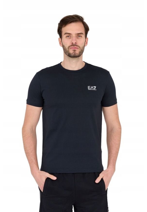 EA7 Emporio Armani - EA7 Granatowy t-shirt męski z małym logo. Kolor: niebieski
