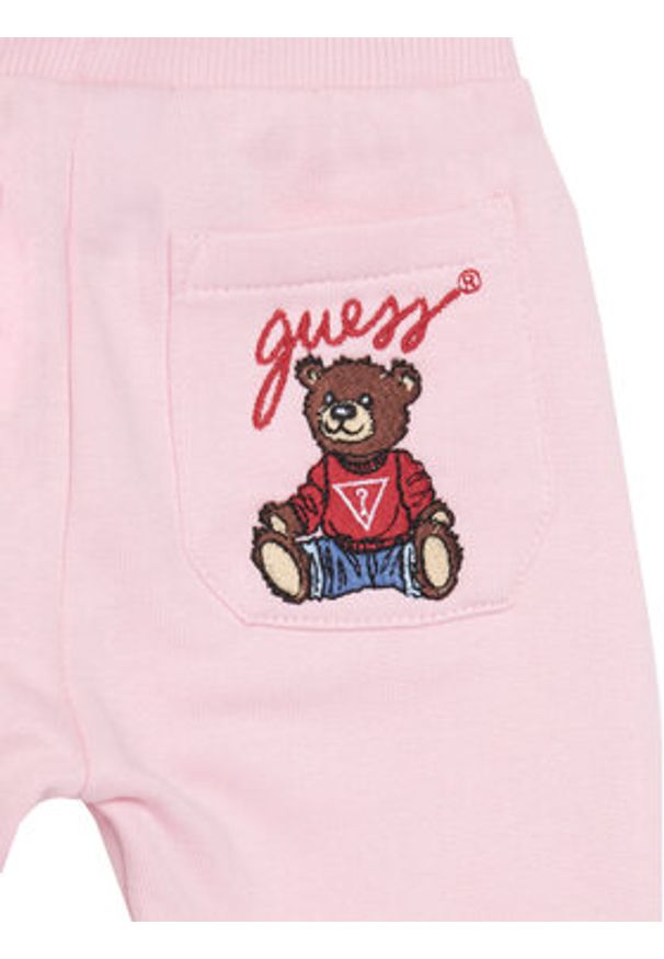 Guess Dres H5YI00 KAX74 Biały Regular Fit. Kolor: biały. Materiał: bawełna