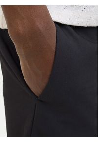 Jack & Jones - Jack&Jones Szorty materiałowe Stace 12271357 Czarny Relaxed Fit. Kolor: czarny. Materiał: syntetyk #4