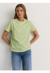 Reserved - Bawełniany t-shirt regular - jasnozielony. Kolor: zielony. Materiał: bawełna #1