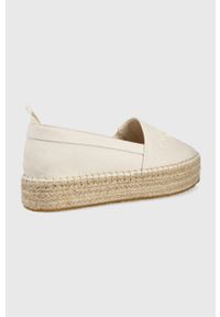 Calvin Klein Jeans espadryle YW0YW00579.ACF kolor beżowy na platformie. Nosek buta: okrągły. Kolor: beżowy. Materiał: materiał. Obcas: na platformie #4