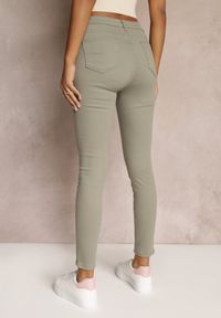 Renee - Ciemnozielone Spodnie Skinny Winvienne. Stan: podwyższony. Kolor: zielony. Długość: długie. Wzór: ażurowy #5