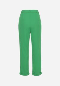 Born2be - Zielone Spodnie o Klasycznym Fasonie z Podwiniętymi Nogawkami z Ukrytym Suwakiem Wilelma. Kolor: zielony. Sezon: wiosna. Styl: klasyczny