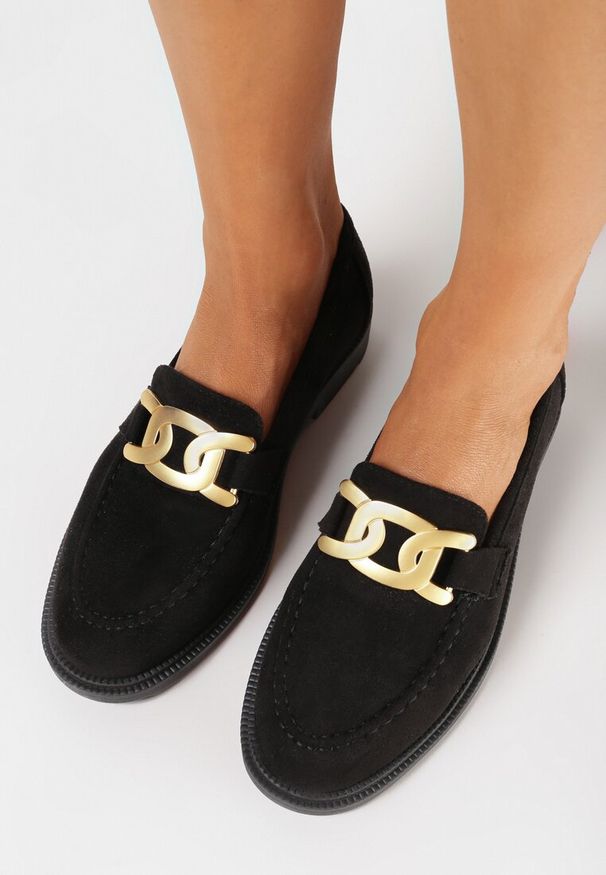 Born2be - Czarne Mokasyny z Ekozamszu z Metalową Klamrą Sanile. Zapięcie: klamry. Kolor: czarny. Styl: elegancki