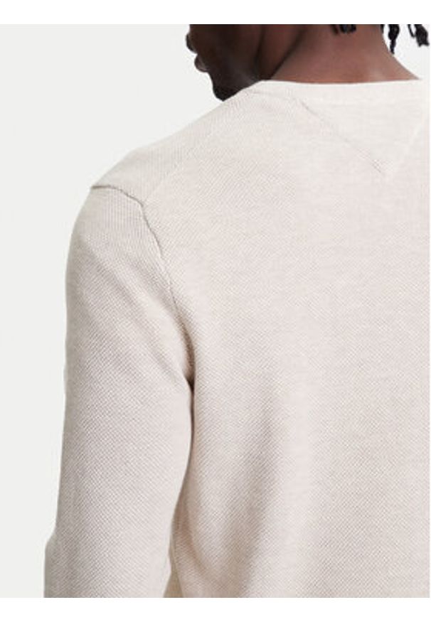 TOMMY HILFIGER - Tommy Hilfiger Sweter Essential MW0MW36347 Beżowy Regular Fit. Kolor: beżowy. Materiał: bawełna