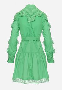 Born2be - Zielona Sukienka Evenope. Kolor: zielony. Materiał: materiał, koronka. Wzór: aplikacja, koronka. Styl: klasyczny. Długość: mini