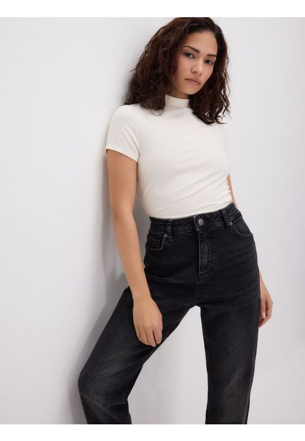 Reserved - Jeansy boyfriend slim - szary. Kolor: szary