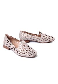 Filippo DP7710/26 BE, baleriny damskie. Kolor: beżowy. Materiał: skóra. Szerokość cholewki: normalna. Sezon: wiosna, lato #1