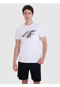 4f - 4F T-shirt regular z nadrukiem męski - biały 3XL. Okazja: na co dzień. Kolor: biały. Materiał: dzianina, bawełna, jersey. Długość rękawa: krótki rękaw. Długość: krótkie. Wzór: nadruk. Styl: klasyczny, sportowy, casual