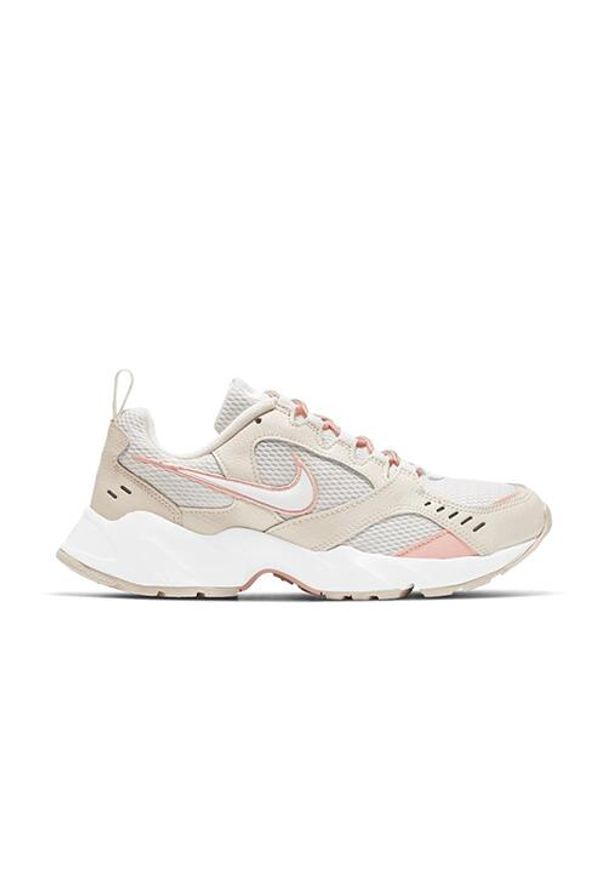 Buty Sportowe Damskie Nike Air Heights. Okazja: na co dzień. Kolor: beżowy. Sport: fitness