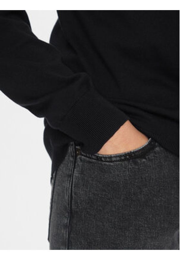 Levi's® Sweter Housemark A7207-0001 Czarny Regular Fit. Kolor: czarny. Materiał: bawełna