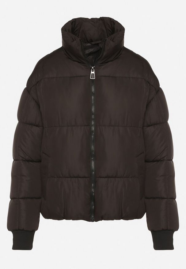 Born2be - Czarna Pikowana Kurtka Puffer o Prostym Kroju ze Ściągaczami przy Rękawach Suzzana. Okazja: na co dzień, na spacer. Kolor: czarny. Materiał: poliester, jeans. Styl: casual, elegancki