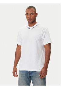 Versace Jeans Couture T-Shirt 79GAHP03 CJ01P Biały Regular Fit. Kolor: biały. Materiał: bawełna