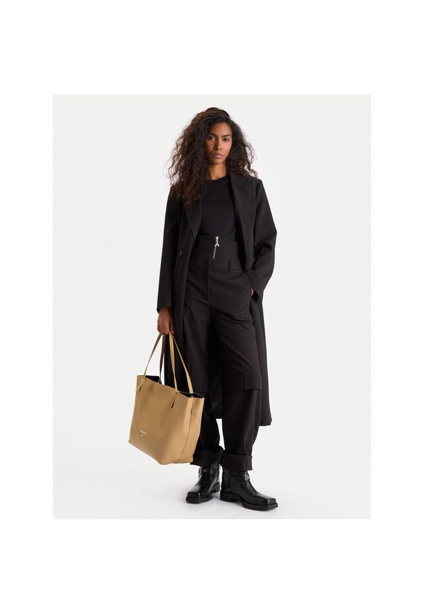 Torebka Patrizia Pepe. Kolor: beżowy