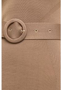 Marciano Guess sukienka kolor brązowy mini dopasowana. Kolor: brązowy. Materiał: dzianina, prążkowany. Długość rękawa: krótki rękaw. Typ sukienki: dopasowane. Długość: mini #3