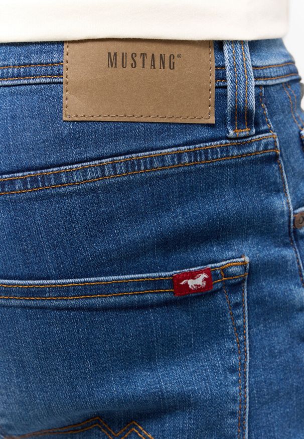 Mustang - Męskie Spodnie Jeansowe MUSTANG Boston Denim Blue 1015289 5000 682