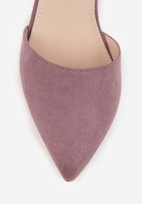 Born2be - Jasnofioletowe Czółenka na Obcasie Vices ze Skórzaną Wkładką i Ozdobnym Paskiem Nurisella. Okazja: na co dzień. Zapięcie: pasek. Kolor: fioletowy. Materiał: skóra. Obcas: na obcasie. Styl: casual, klasyczny. Wysokość obcasa: średni #7