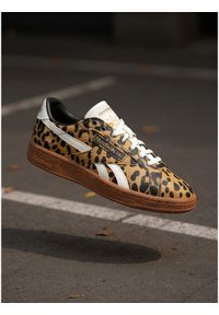 Reebok Sneakersy EO-CLUB C GROUNDS UK 100229527 Brązowy. Kolor: brązowy. Materiał: skóra. Model: Reebok Club