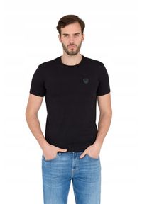 EA7 Emporio Armani - EA7 Czarna koszulka męska z naszywką z logo. Kolor: czarny. Wzór: aplikacja #3