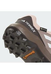 Adidas - adidas Trekkingi Terrex Gore-Tex JR9072 Różowy. Kolor: różowy. Materiał: materiał. Technologia: Gore-Tex. Model: Adidas Terrex. Sport: turystyka piesza #2