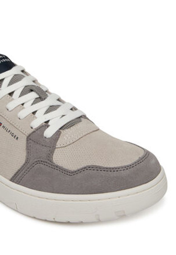 TOMMY HILFIGER - Tommy Hilfiger Sneakersy Basket Core Lite Suede FM0FM05519 Beżowy. Kolor: beżowy. Materiał: zamsz, skóra