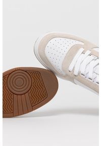 Polo Ralph Lauren Buty kolor biały. Nosek buta: okrągły. Zapięcie: sznurówki. Kolor: biały. Materiał: guma