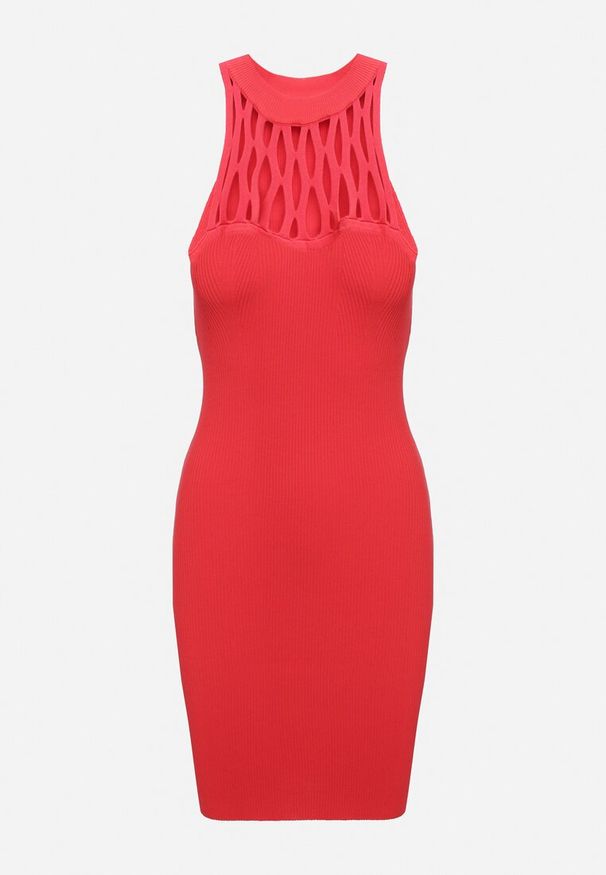 Born2be - Czerwona Dopasowana Sukienka Mini z Ozdobnym Dekoltem z Prążkowanej Dzianiny Kaile. Kolor: czerwony. Materiał: dzianina, prążkowany. Długość rękawa: bez rękawów. Wzór: ażurowy. Długość: mini