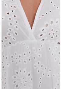Haily's Sukienka kolor biały mini rozkloszowana. Kolor: biały. Materiał: tkanina, koronka. Długość rękawa: długi rękaw. Wzór: gładki. Typ sukienki: rozkloszowane. Długość: mini #4