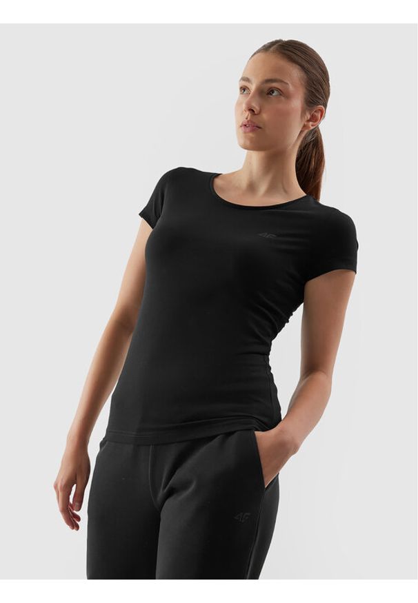 4f - 4F T-Shirt 4FAW23TTSHF0906 Czarny Slim Fit. Kolor: czarny. Materiał: bawełna