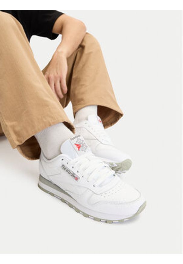 Reebok Sneakersy EO-CLASSIC LEATHER 100008789 Biały. Kolor: biały. Materiał: skóra. Model: Reebok Classic