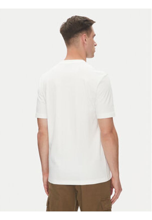BOSS T-Shirt Te_Ontheway 50539180 Biały Regular Fit. Kolor: biały. Materiał: bawełna