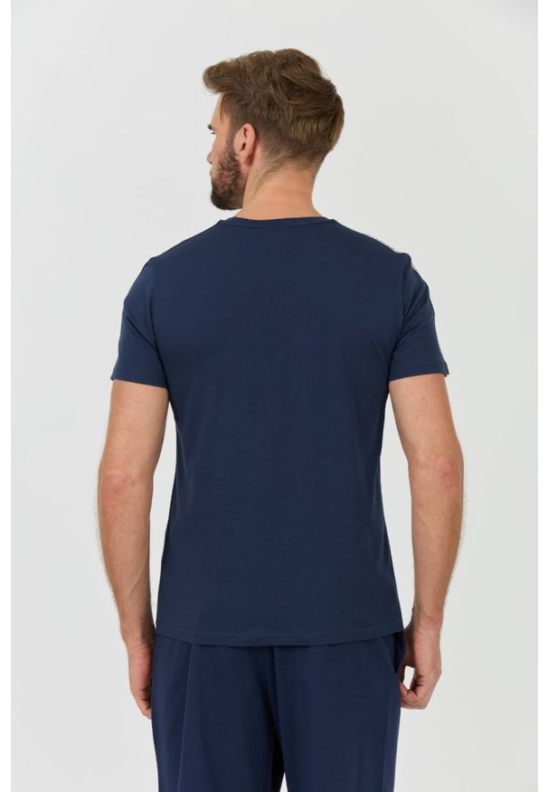 Emporio Armani - EMPORIO ARMANI Granatowy męski t-shirt bande logo, Rozmiar XL. Kolor: niebieski