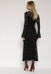 Born2be - Czarna Siateczkowa Sukienka Wieczorowa VICES z Welurowym Wzorem Jilney. Okazja: na randkę. Kolor: czarny. Materiał: welur. Styl: wizytowy #6