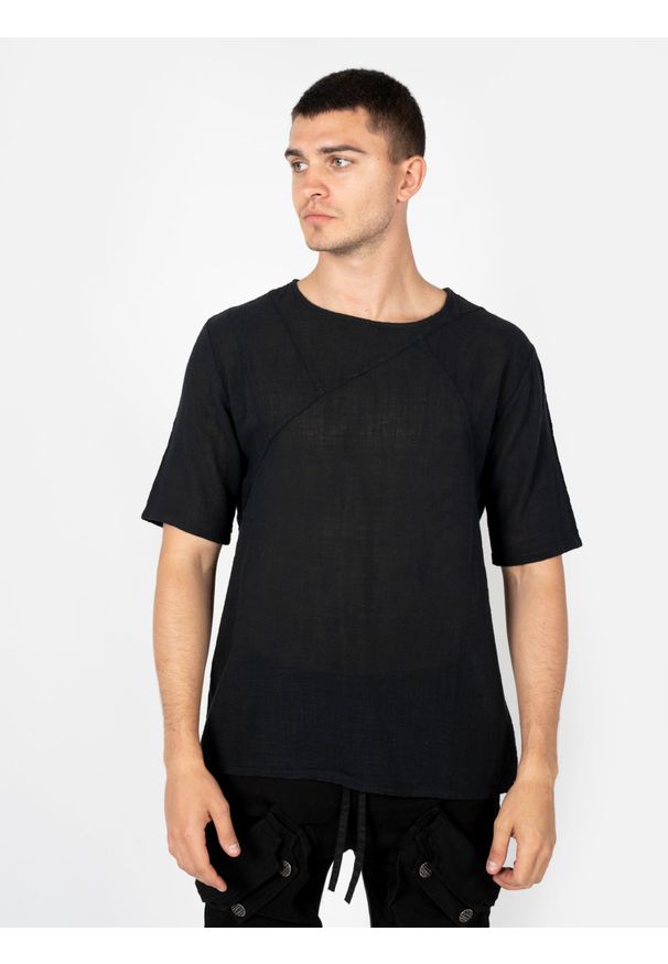 La Haine Inside Us T-shirt | P24083VLM140 | Mężczyzna | Czarny. Okazja: na co dzień. Kolor: czarny. Materiał: bawełna. Styl: casual, elegancki