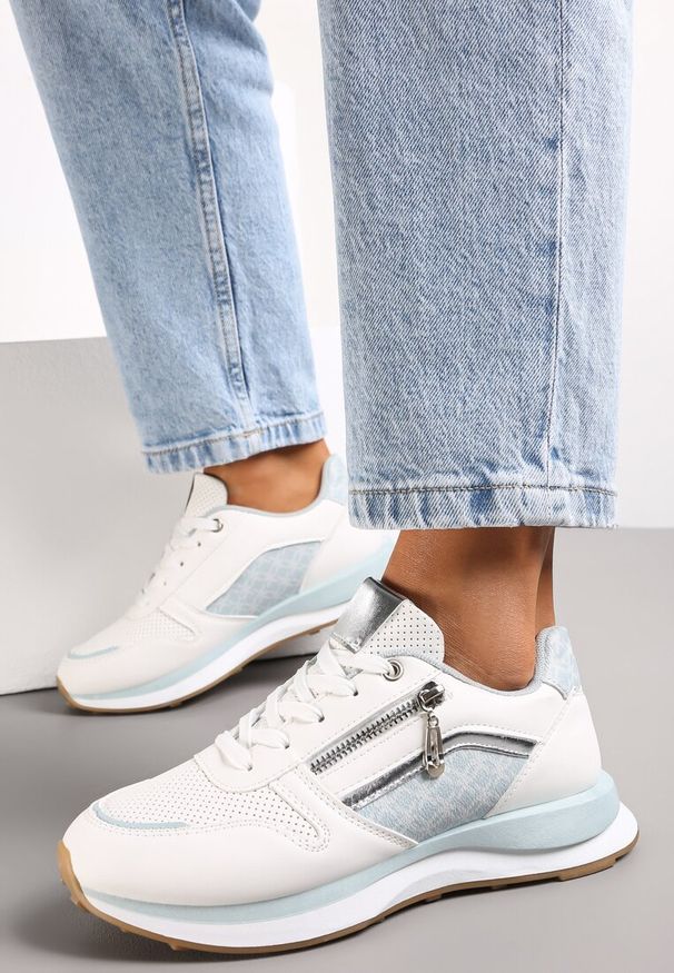 Renee - Niebieskie Sneakersy z Suwakiem i Metaliczną Wstawką Jolei. Kolor: niebieski. Materiał: jeans