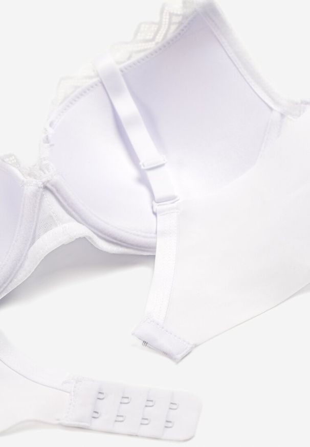 Born2be - Biały Biustonosz Push-Up Ozdobiony Koronką Dimessta. Kolor: biały. Materiał: koronka. Rodzaj stanika: push-up. Wzór: aplikacja, koronka