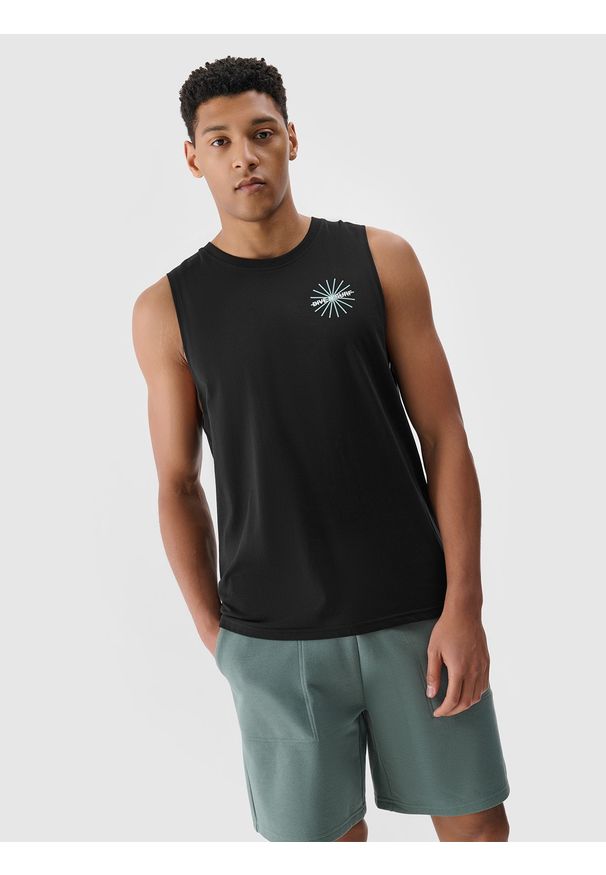 4f - 4F Tank top regular z nadrukiem męski - czarny L. Kolor: czarny. Materiał: bawełna, dzianina, jersey. Długość rękawa: bez rękawów. Wzór: nadruk